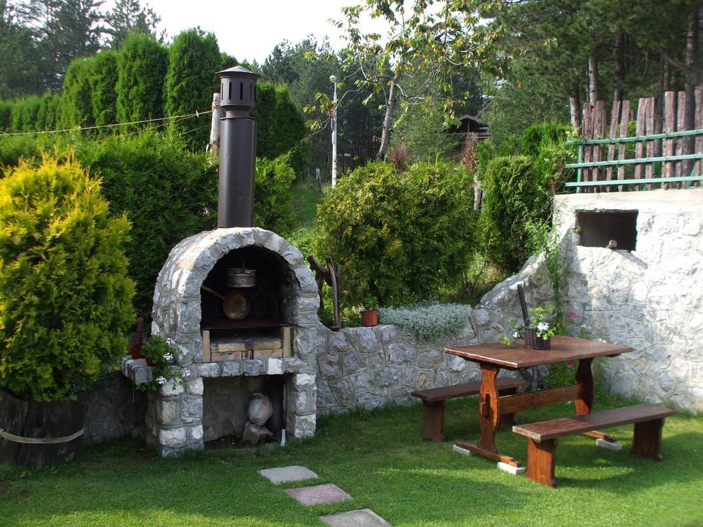 Villa Bozovic ซลาตีบอร์ ภายนอก รูปภาพ